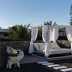 Mo Luxury Heated Pool فيلة *