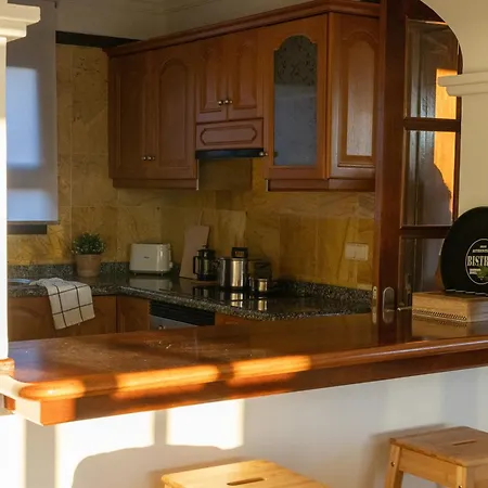 Villa Mo Luxury Heated Pool