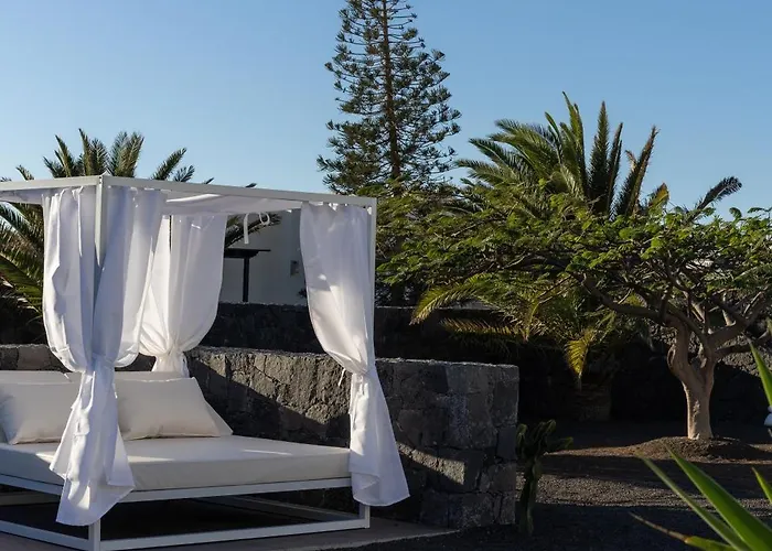 فيلة Mo Luxury Heated Pool *